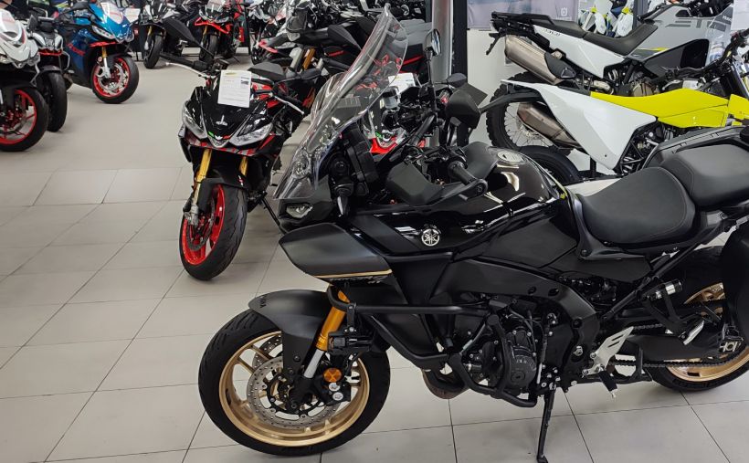 YAMAHA TRACER 9 GT 18