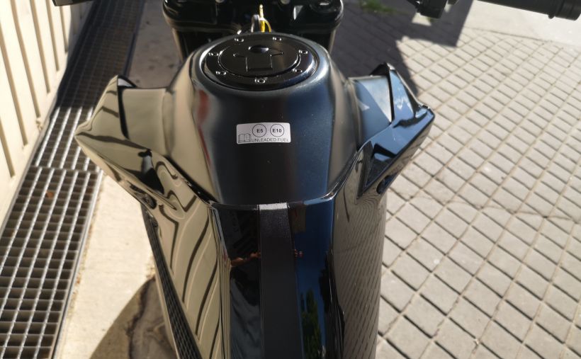 KTM 890 DUKE L 2