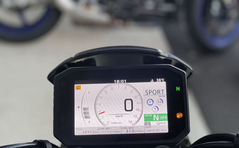 HONDA CB 1000 R 7