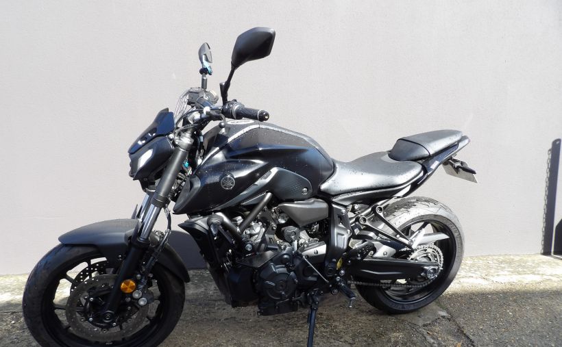 YAMAHA MT-07 (47.5CV) 6