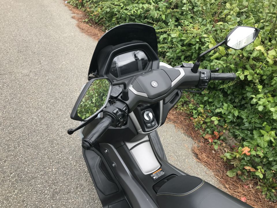 YAMAHA NMAX 125 TECH MAX 16