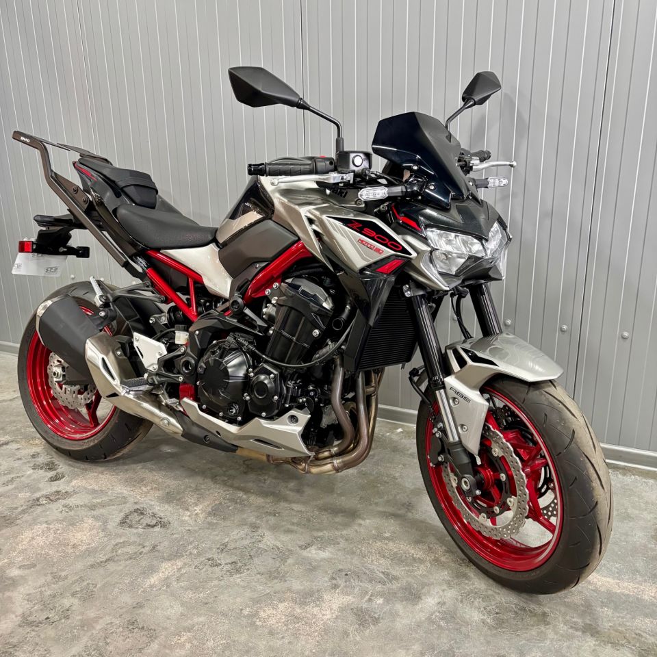 KAWASAKI Z 900 3