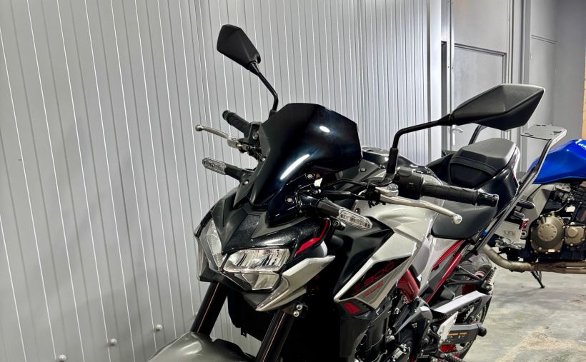 KAWASAKI Z 900 4
