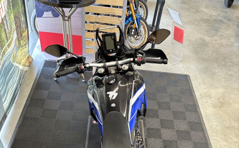 YAMAHA XTZ TENERE 700 4