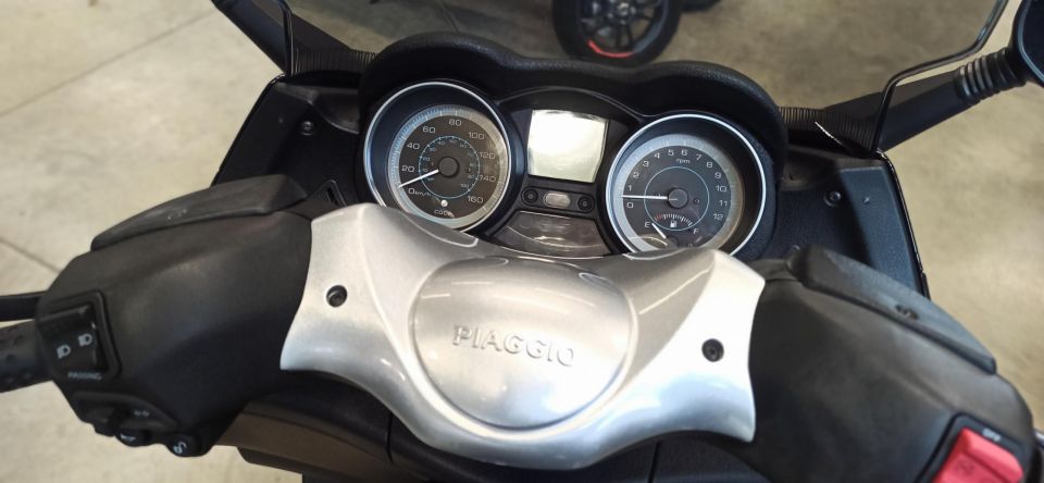 PIAGGIO XEVO 125 10