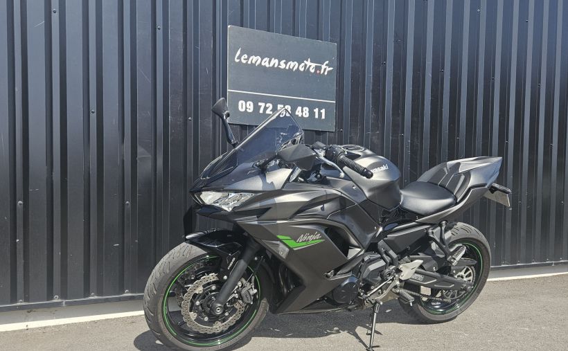 KAWASAKI NINJA 650 4