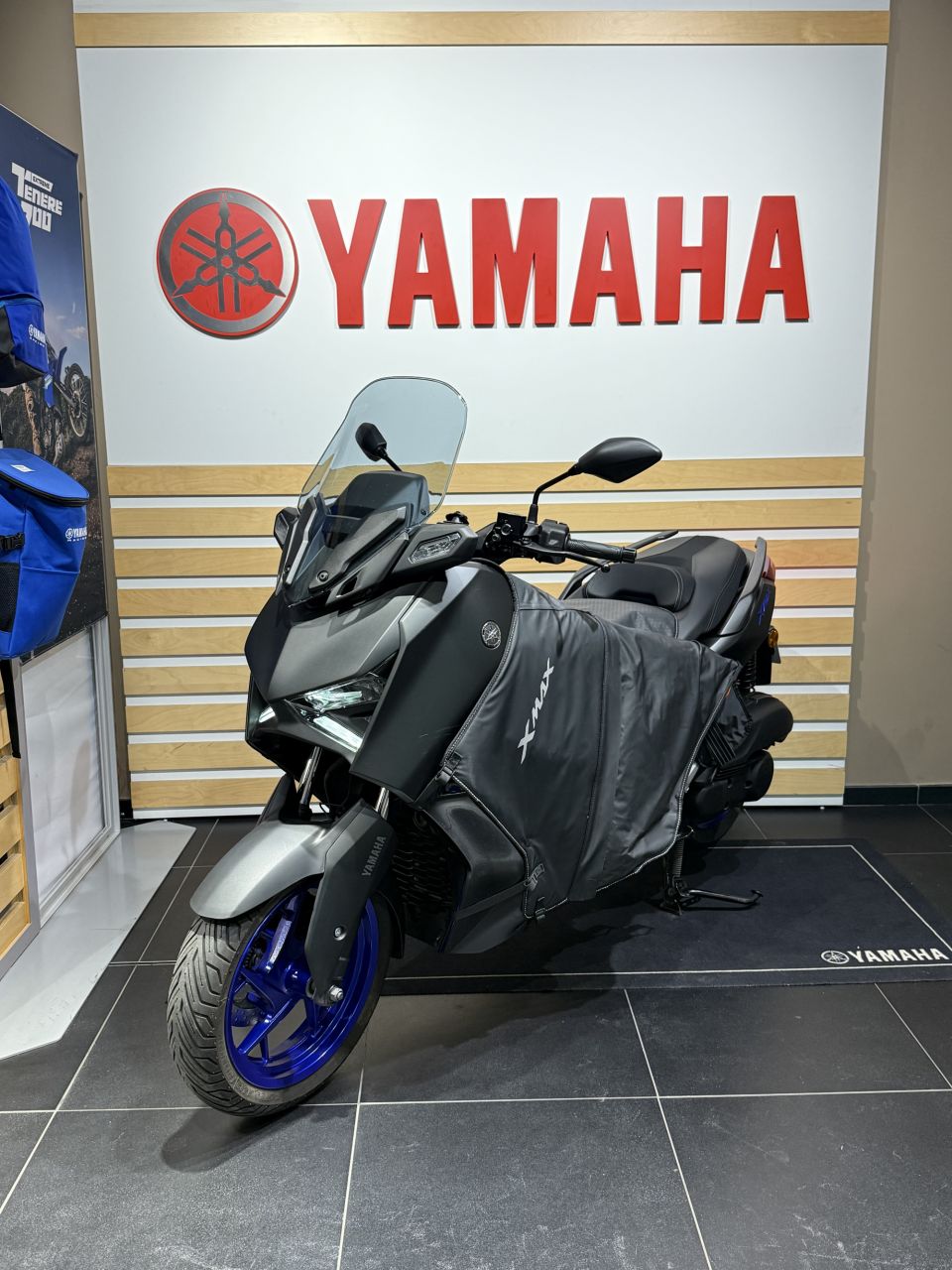 YAMAHA XMAX 125 5
