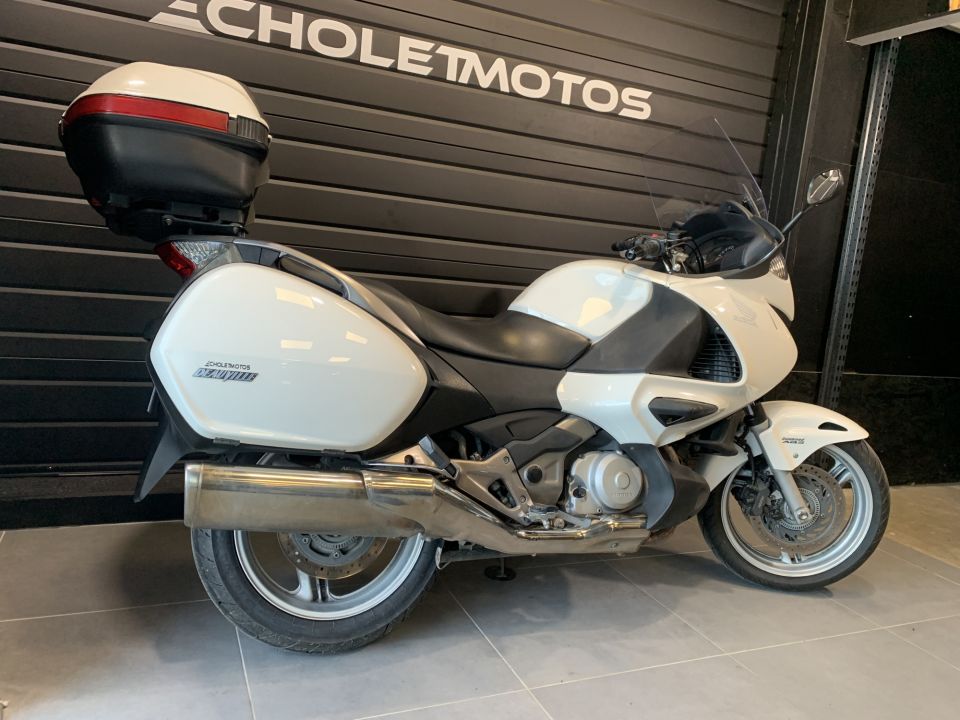 HONDA NT DEAUVILLE 700 4