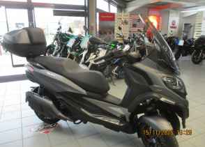 PIAGGIO MP3 530 HPE EXCLUSIVE - 2025