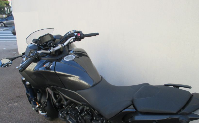 YAMAHA NIKEN 850 GT 4