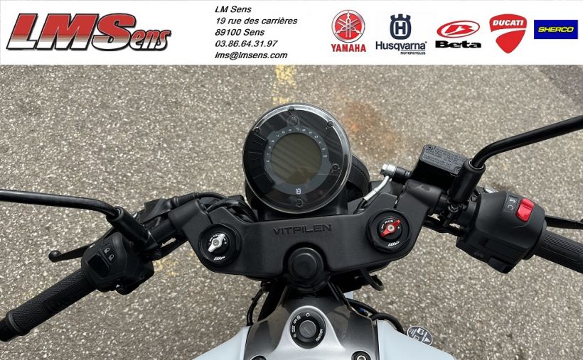 HUSQVARNA VITPILEN 401 2