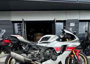 YAMAHA YZF 1000 R1 60TH - 2022