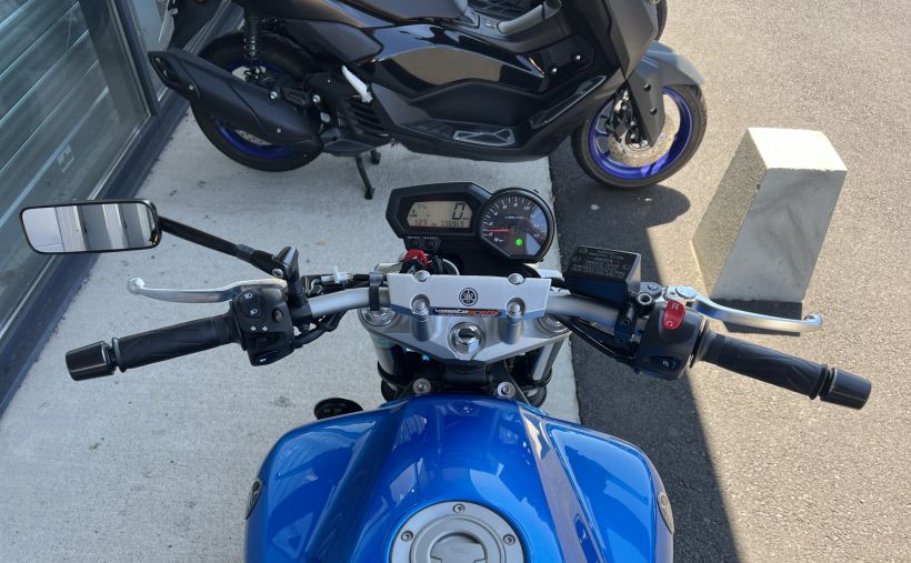 YAMAHA FZ6 600 FAZER S2 6