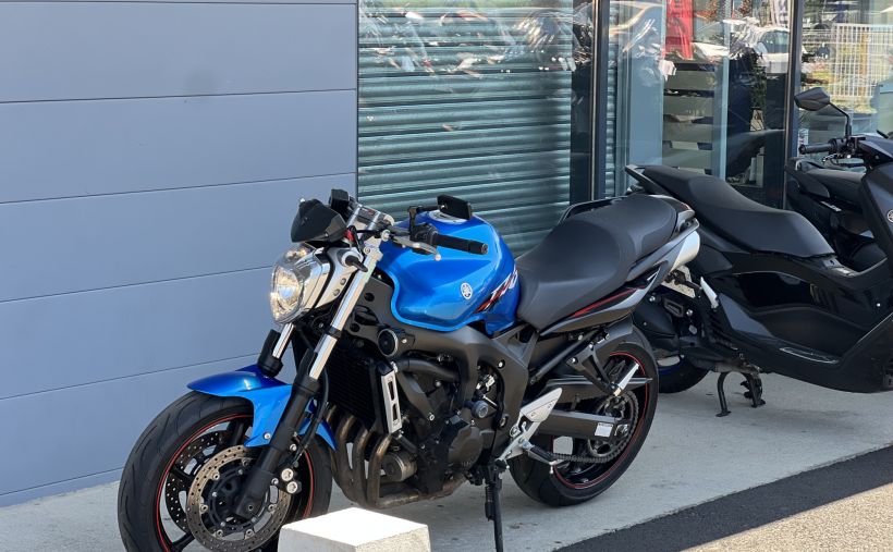 YAMAHA FZ6 600 FAZER S2 4