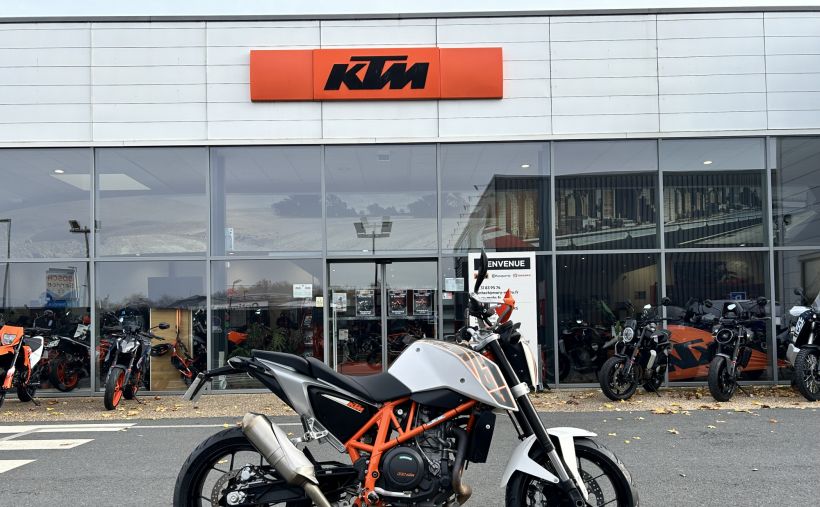KTM 690 DUKE ABS 0