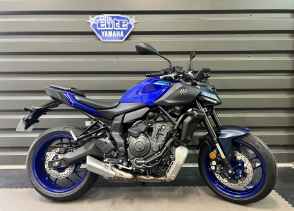 YAMAHA MT-07 Y-AMT - 2025