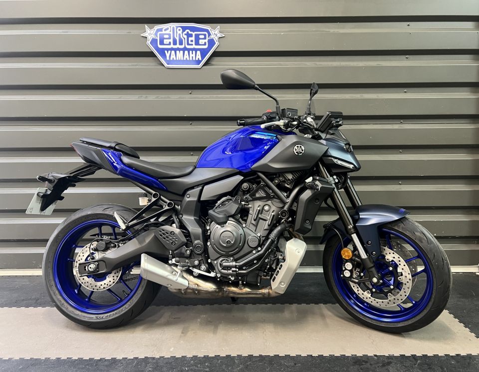 YAMAHA MT-07 Y-AMT 0
