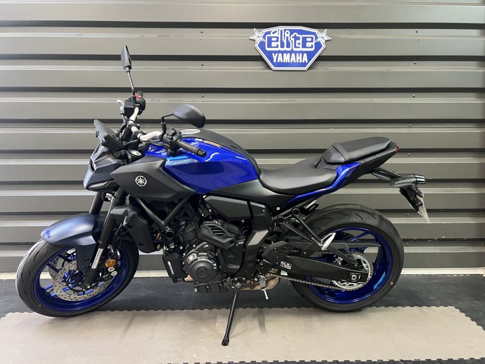 YAMAHA MT-07 Y-AMT 2