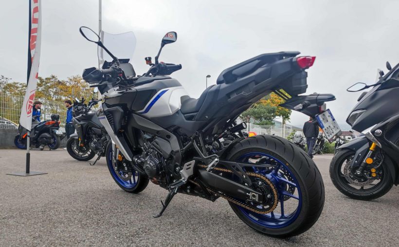 YAMAHA TRACER 9 GT+ 3