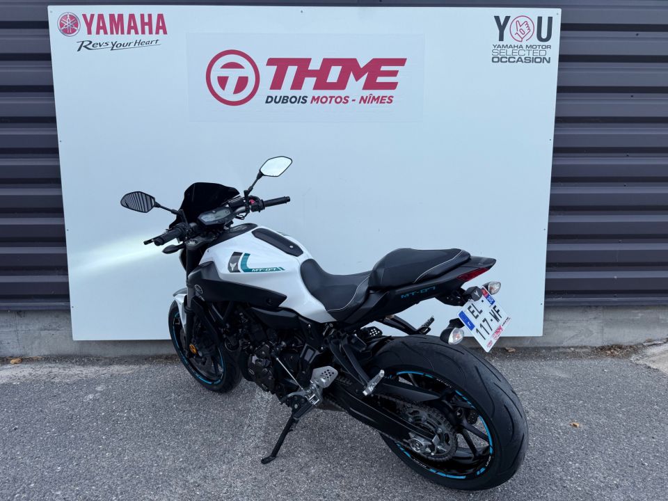 YAMAHA MT-07 (47.5CV) 5
