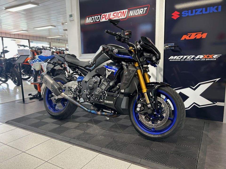 YAMAHA MT-10 SP 3