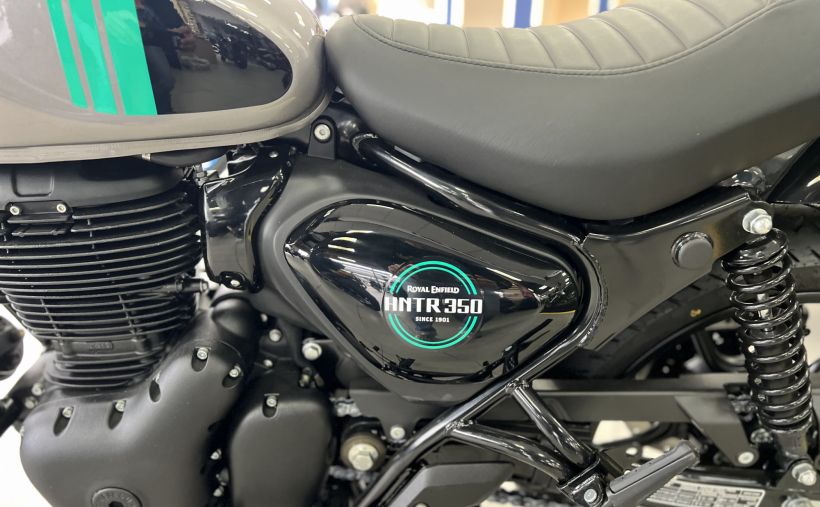ROYAL ENFIELD HNTR 350 1