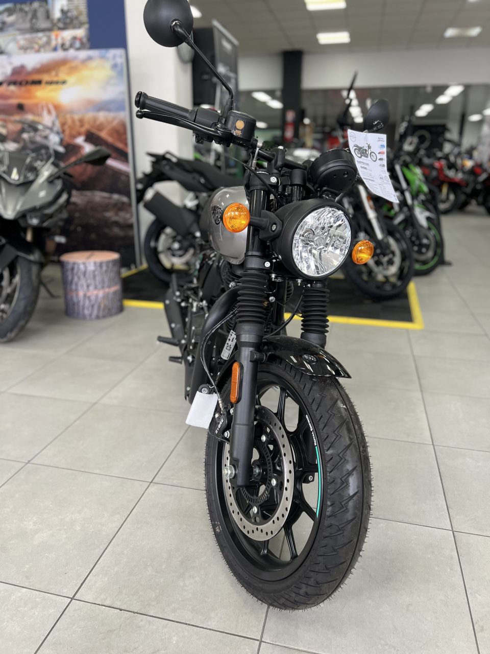 ROYAL ENFIELD HNTR 350 18