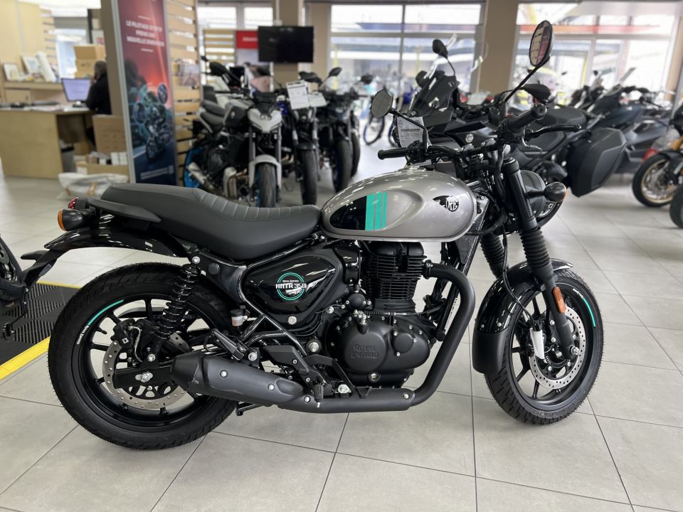 ROYAL ENFIELD HNTR 350 27