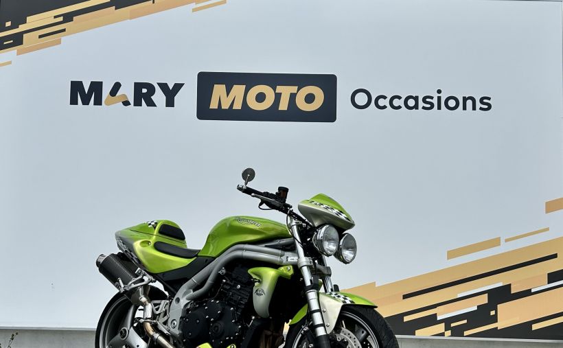 TRIUMPH SPEED TRIPLE 955 2