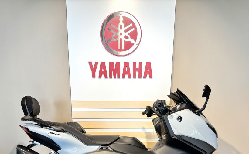 YAMAHA XP T-MAX 560 TECH MAX 1