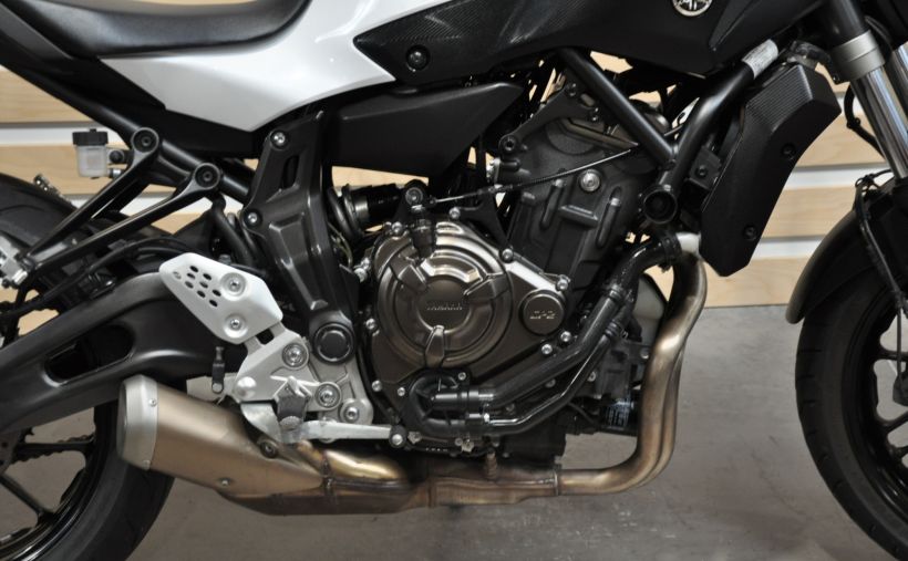 YAMAHA MT-07 (47.5CV) 1