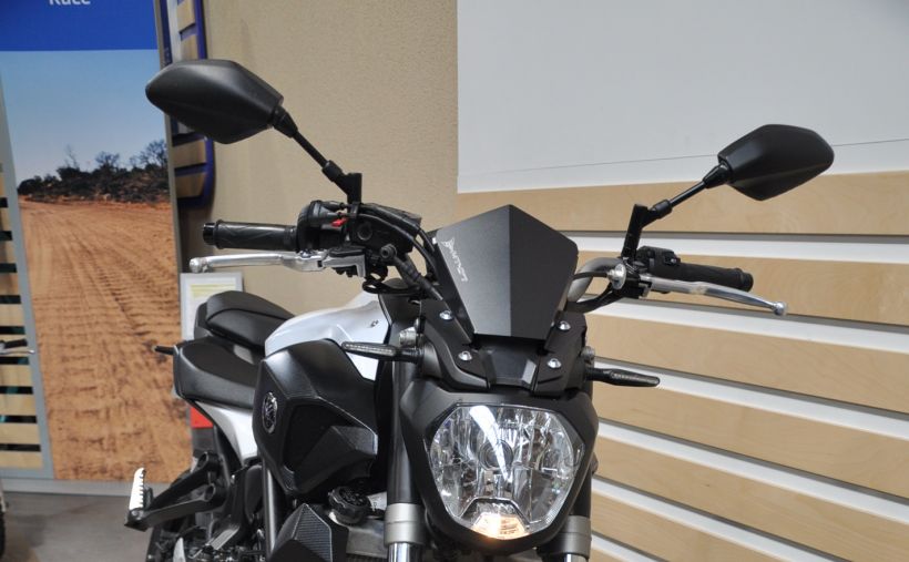 YAMAHA MT-07 (47.5CV) 8