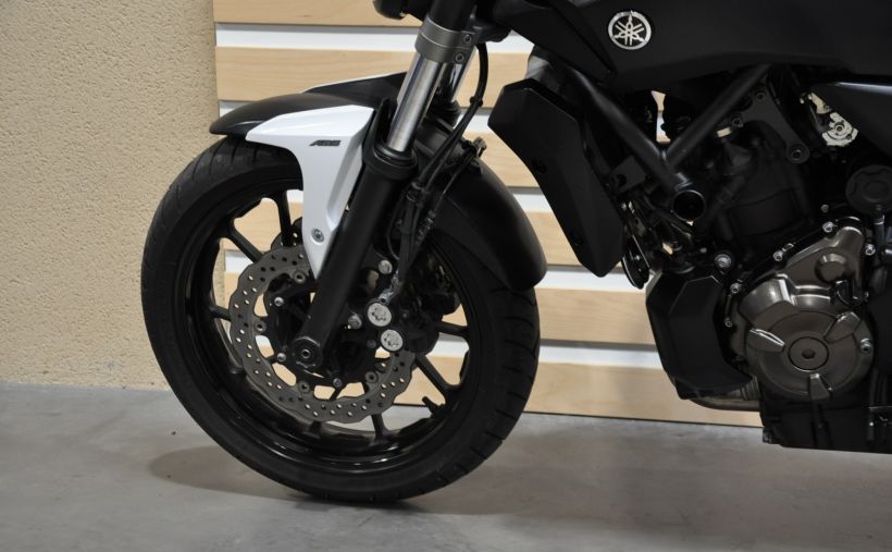 YAMAHA MT-07 (47.5CV) 12