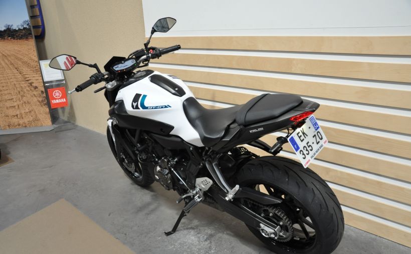 YAMAHA MT-07 (47.5CV) 15
