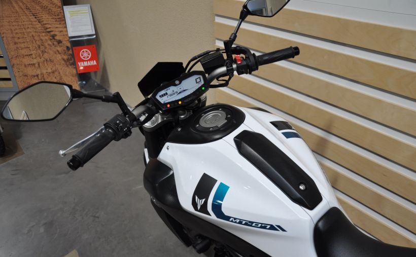 YAMAHA MT-07 (47.5CV) 16