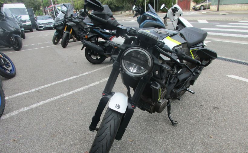 HUSQVARNA 401 VITPILEN 1
