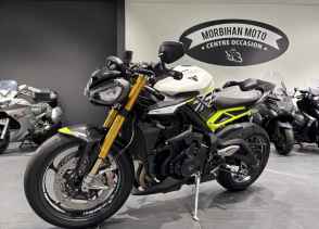 TRIUMPH STREET TRIPLE 765 - 2023