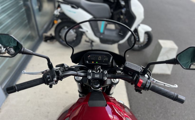 HONDA NC 750 S 6