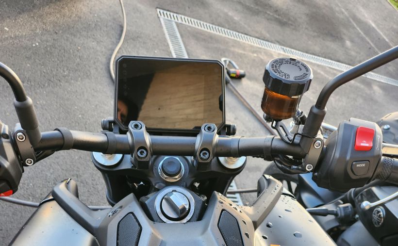 YAMAHA MT-09 2
