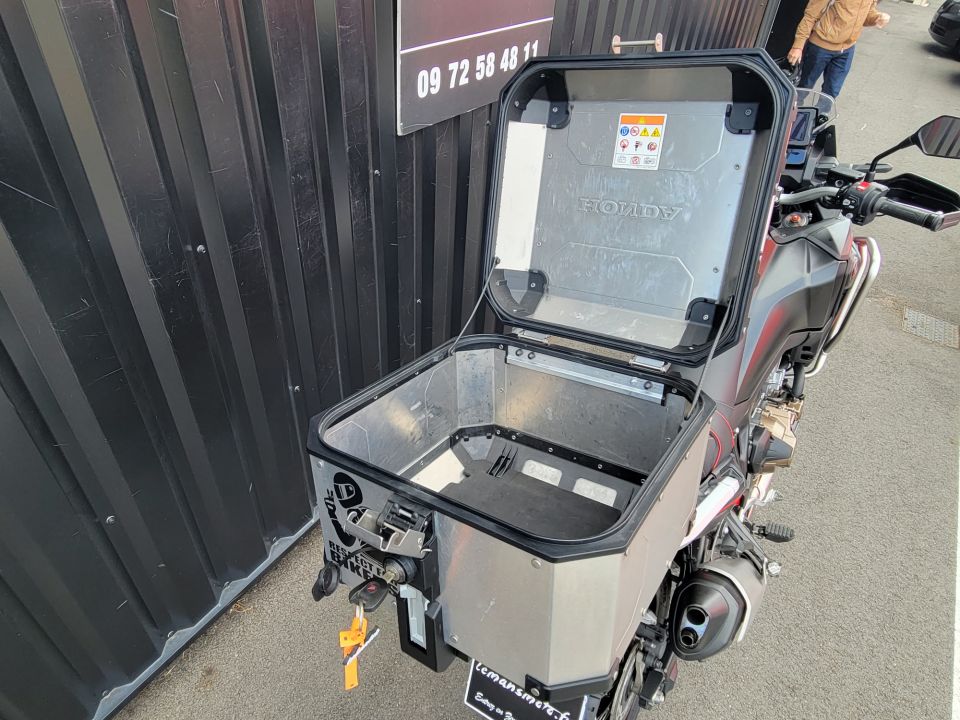 HONDA Africa Twin CRF1100L 25