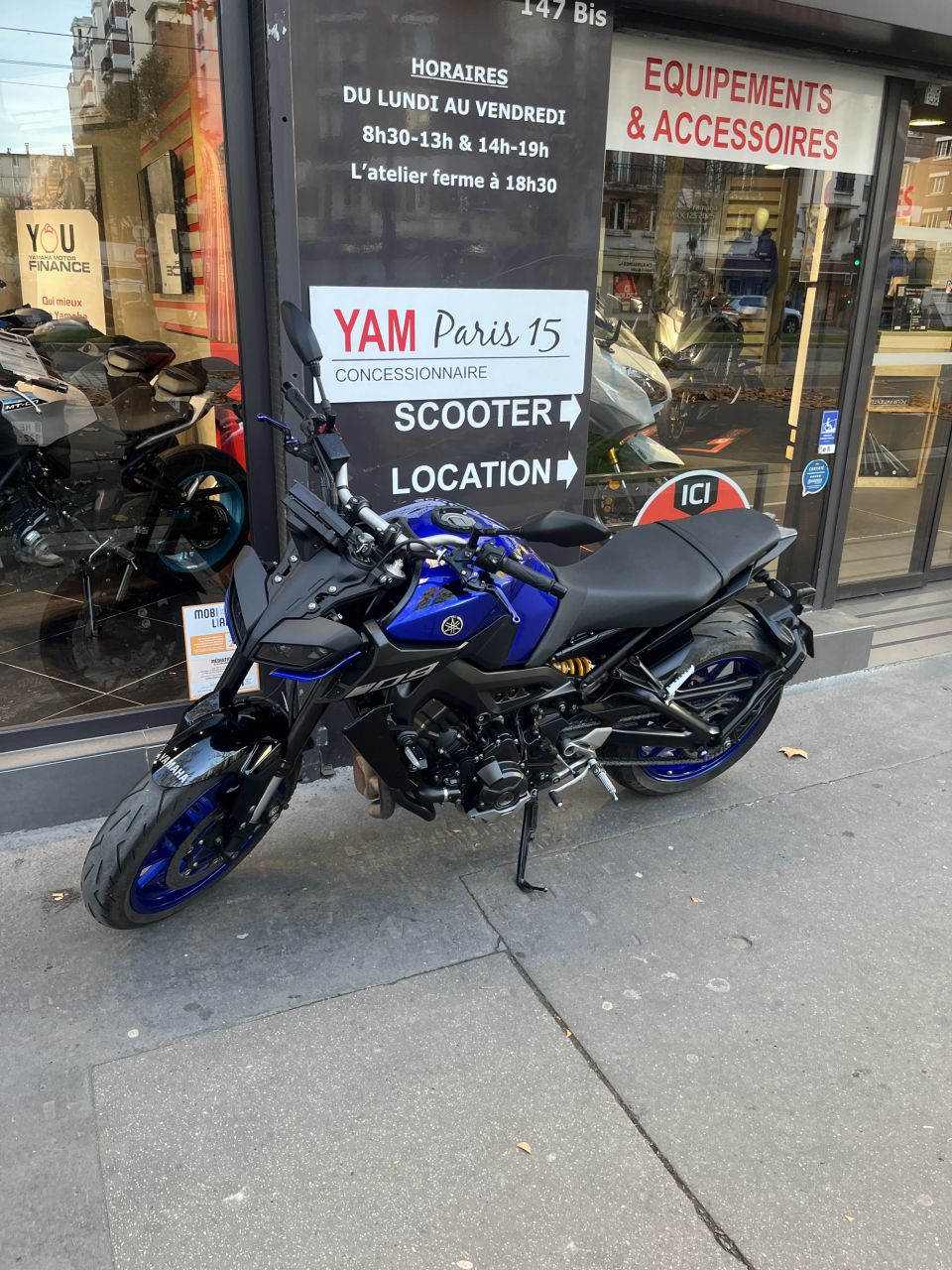YAMAHA MT-09 2