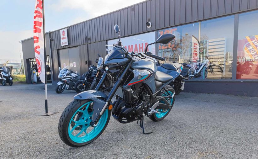 YAMAHA MT-03 1