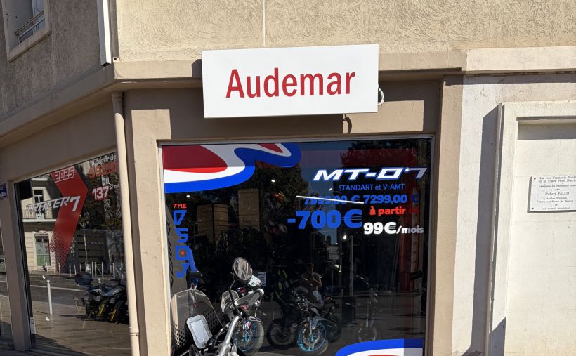 DUCATI SCRAMBL. DESERT 3