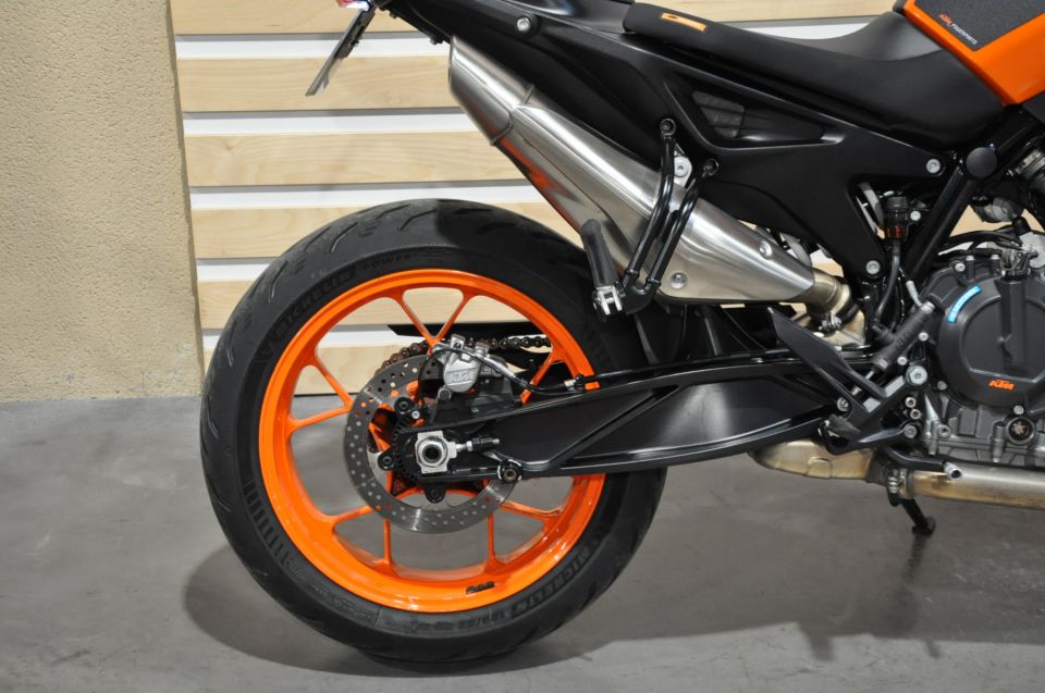 KTM 790 DUKE L 3