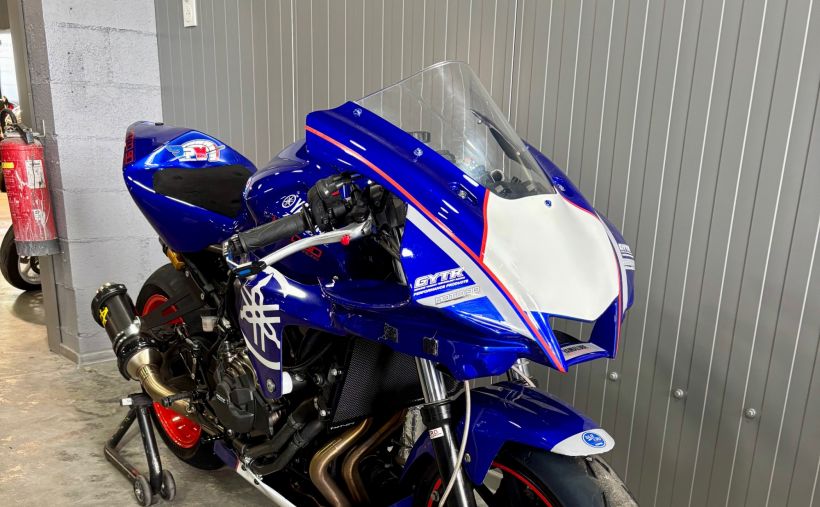 YAMAHA MT-07 1