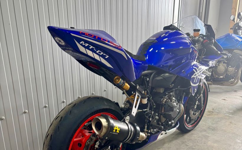 YAMAHA MT-07 2