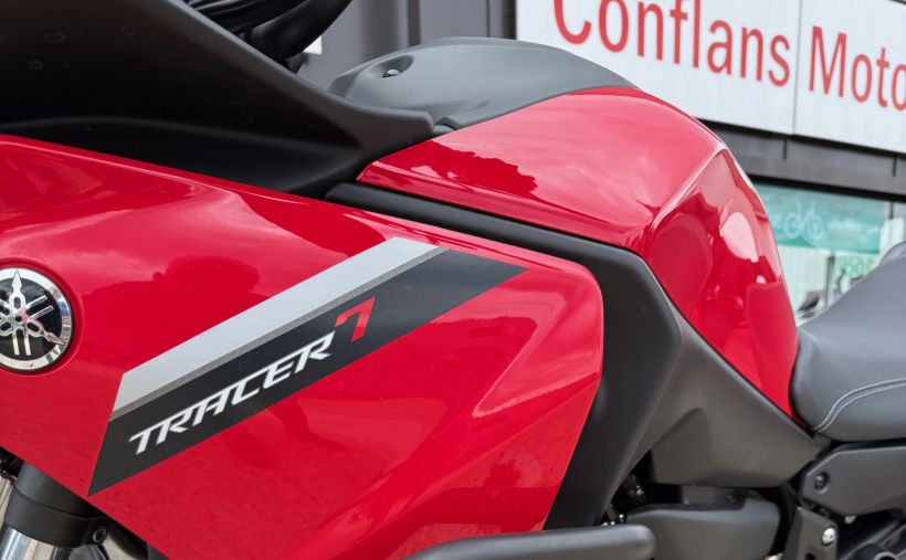 YAMAHA TRACER 7 5