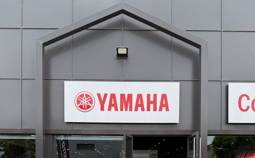 YAMAHA TRACER 7 1