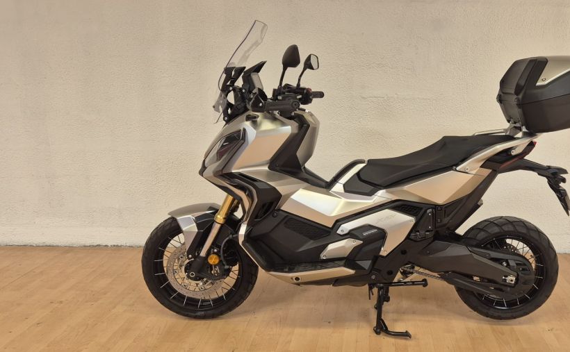 HONDA X-ADV 1