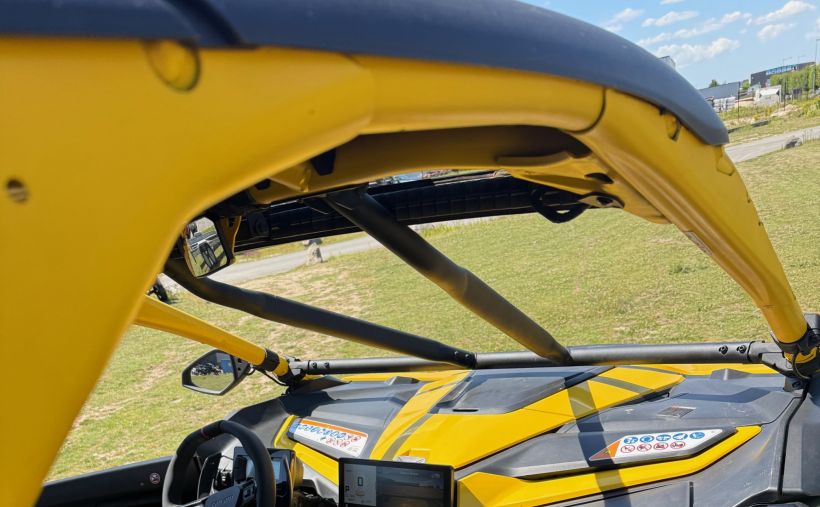CAN-AM MAVERICK 4